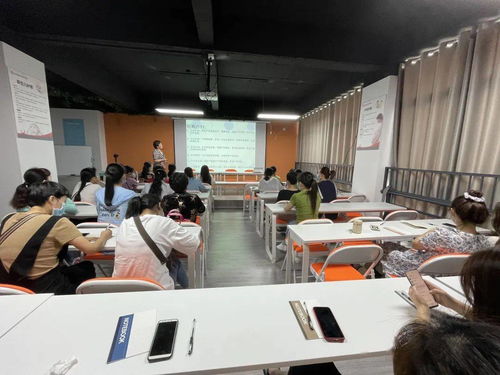 加强技能培训，提高就业本领 家政服务行业的专业发展之路